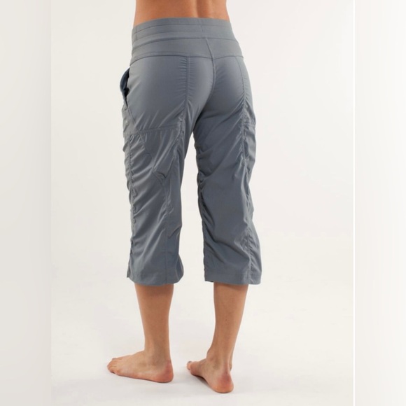Lululemon Dance Studio crops grey size 6 unlined - Picture 2 of 9